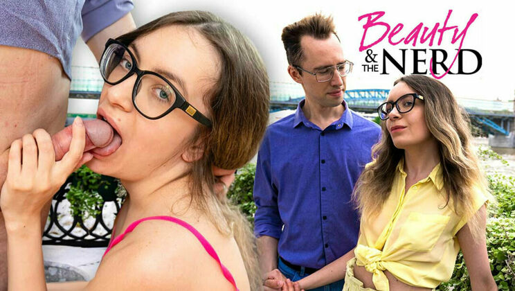 Club Sweethearts - Ray Adler - Diana Verhiniz - Geek couple fucks on the first date / 25.05.2024