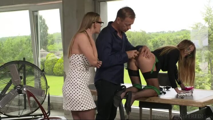 Rocco Siffredi - Eveline Dellai - Rocco Siffredi - Eveline Dellai, Nina Heels, Rocco Siffredi - Roccos Perverted Secretaries #3 - Scene 3 / 02.08.2021